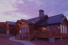 Dool chink style log Laramie Wyoming custom home builder handcrafted details (6) - Deerwood Log Homes - Custom Built Homes and Cabins - Laramie, Wyoming and The Centennial Valley - deer-wood.com - (307) 742-6554