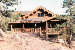 Kretz chink style log Estes Park Colorado custom home builder handcrafted details (3) - Deerwood Log Homes - Custom Built Homes and Cabins - Laramie, Wyoming and The Centennial Valley - deer-wood.com - (307) 742-6554