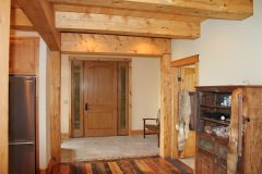 Lap conventional hybrid timber frame accents Centennial Wyoming custom home builder (3) - Deerwood Log Homes - Custom Built Homes and Cabins - Laramie, Wyoming and The Centennial Valley - deer-wood.com - (307) 742-6554