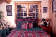 Horn chink style log Laramie Wyoming custom home builder handcrafted details (5) - Deerwood Log Homes - Custom Built Homes and Cabins - Laramie, Wyoming and The Centennial Valley - deer-wood.com - (307) 742-6554