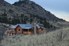 McCart chink style log Livermore Colorado custom home builder handcrafted details (1) - Deerwood Log Homes - Custom Built Homes and Cabins - Laramie, Wyoming and The Centennial Valley - deer-wood.com - (307) 742-6554