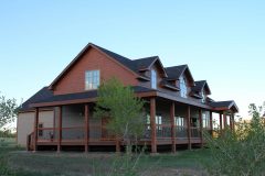 Sper conventional hybrid timber frame accents Centennial Wyoming custom home builder (7) - Deerwood Log Homes - Custom Built Homes and Cabins - Laramie, Wyoming and The Centennial Valley - deer-wood.com - (307) 742-6554