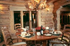 List Swedish cope log Laramie Wyoming custom home builder handcrafted details (3) - Deerwood Log Homes - Custom Built Homes and Cabins - Laramie, Wyoming and The Centennial Valley - deer-wood.com - (307) 742-6554