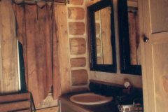 List Swedish cope log Laramie Wyoming custom home builder handcrafted details (9) - Deerwood Log Homes - Custom Built Homes and Cabins - Laramie, Wyoming and The Centennial Valley - deer-wood.com - (307) 742-6554