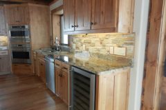 Joit Swedish cope log Centennial Wyoming custom home builder handcrafted details (7) - Deerwood Log Homes - Custom Built Homes and Cabins - Laramie, Wyoming and The Centennial Valley - deer-wood.com - (307) 742-6554