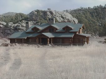 Bro chink style log hybrid Wyoming custom home builder handcrafted details (6) - Deerwood Log Homes - Custom Built Homes and Cabins - Laramie, Wyoming and The Centennial Valley - deer-wood.com - (307) 742-6554