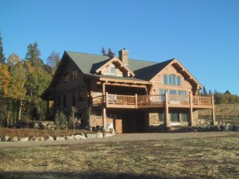 Writ chink style log Steamboat Springs Colorado custom home builder handcrafted details (2) - Deerwood Log Homes - Custom Built Homes and Cabins - Laramie, Wyoming and The Centennial Valley - deer-wood.com - (307) 742-6554