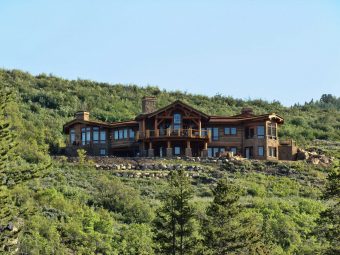 contemporary modern timber frame log accents Steamboat Springs Colorado custom home builder (1) - Deerwood Log Homes - Custom Built Homes and Cabins - Laramie, Wyoming and The Centennial Valley - deer-wood.com - (307) 742-6554