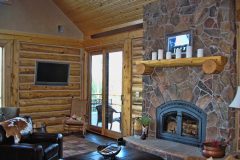 Star log timber frame post & beam hybrid Centennial Wyoming custom handcrafted home builder (7) - Deerwood Log Homes - Custom Built Homes and Cabins - Laramie, Wyoming and The Centennial Valley - deer-wood.com - (307) 742-6554