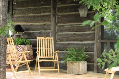 Lets hand hewn log timber frame post & beam hybrid Centennial Wyoming custom home builder (1) - Deerwood Log Homes - Custom Built Homes and Cabins - Laramie, Wyoming and The Centennial Valley - deer-wood.com - (307) 742-6554